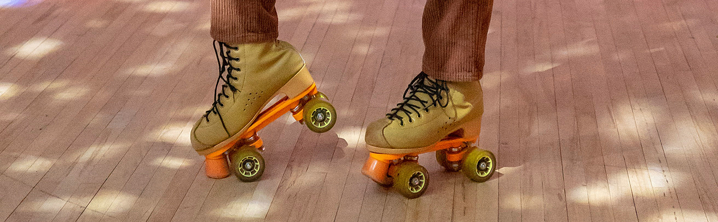 roller-skating-andi-bocsardi-unsplash-HjmqBZ.tmp_